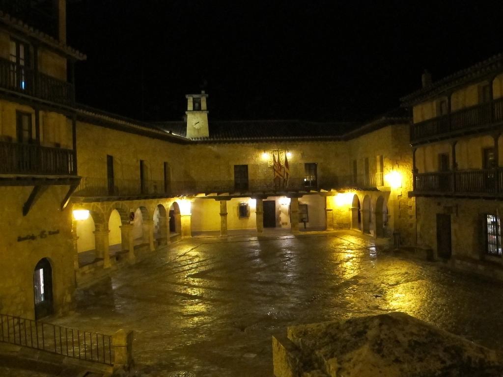 Los Palacios Albarracin Exterior photo